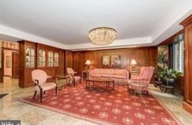 4301 MASSACHUSETTS AVE NW #6007