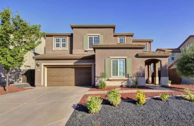 Executive Rocklin 4 Bedroom, 3 Bathroom, 2757 sqft. Home For Lease.