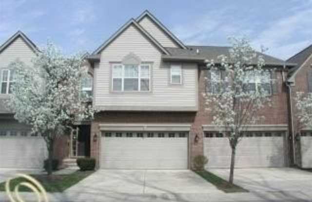 Photo of 41290 Maplewood Drive