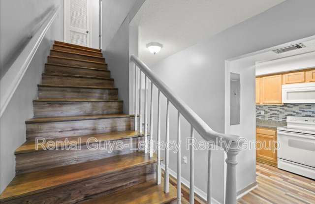 11406 Bedford Oaks Dr