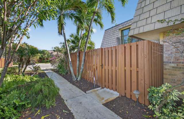 112 OCEAN COVE Drive