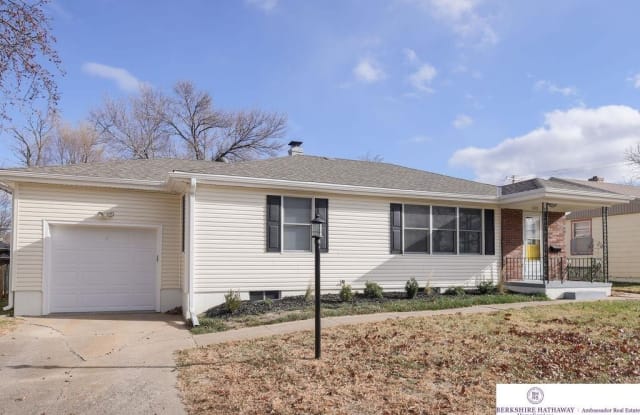 1613 N 75 Street - 1613 North 75th Street, Omaha, NE 68114