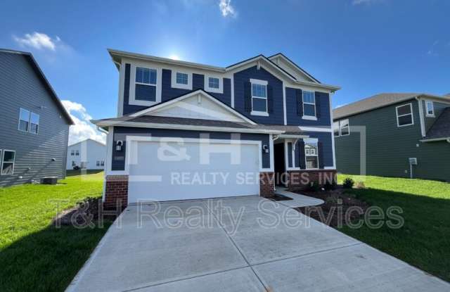 1137 Elmwood Ln