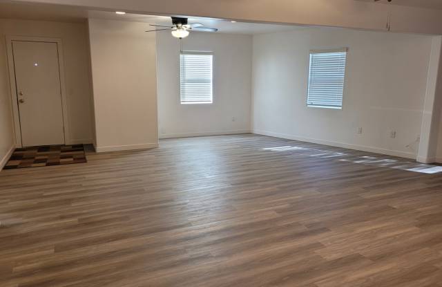 73 South Tegner Street