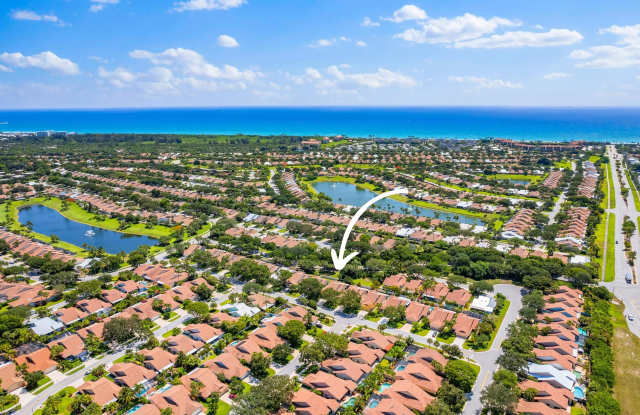 119 Harbourside Circle