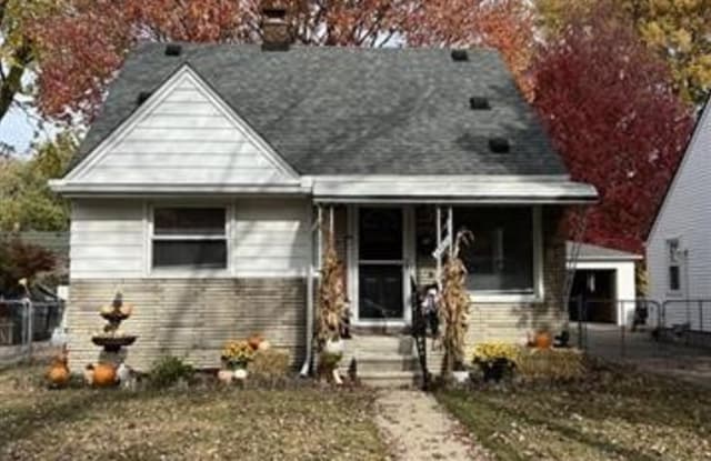 24818 ROSS Street - 24818 Ross Street, Dearborn, MI 48124