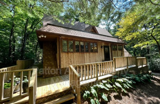 7 Night Owl Haven - 7 Night Owl Haven, Buncombe County, NC 28732