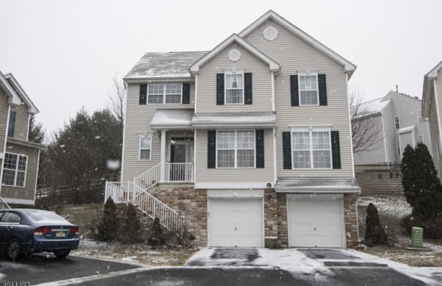 56 WINDING HILL DR - 56 West Windy Hill Drive, Morris County, NJ 07840