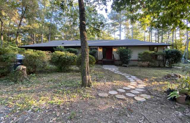 209 Hunter Hill Road