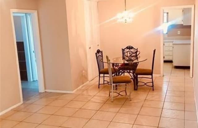 1050 E Sample Rd - 1050 NE 36th St, Pompano Beach, FL 33064