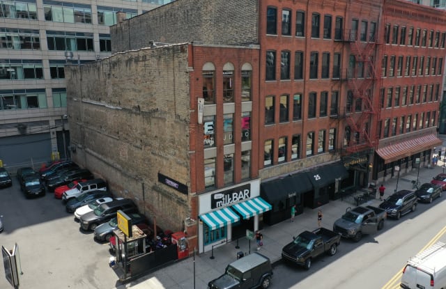 23 W Hubbard Street - 23 West Hubbard Street, Chicago, IL 60654