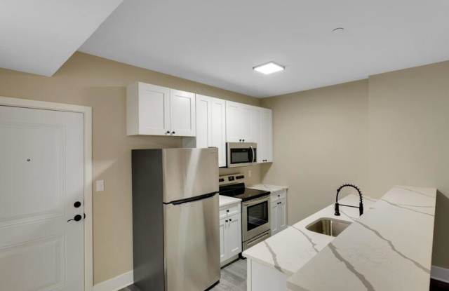 1200 West Loudon Street - Unit 301