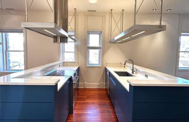 Photo of 130a Biltmore Avenue