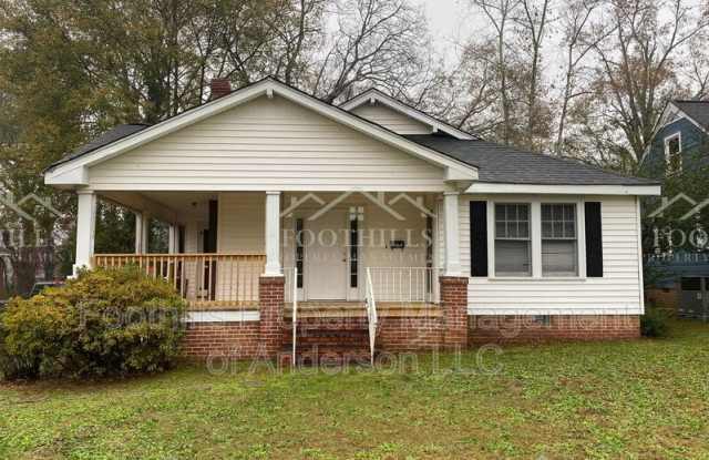 417 Taylor St