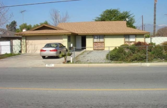 40986 Mayberry Ave - 40986 Mayberry Ave, East Hemet, CA 92544