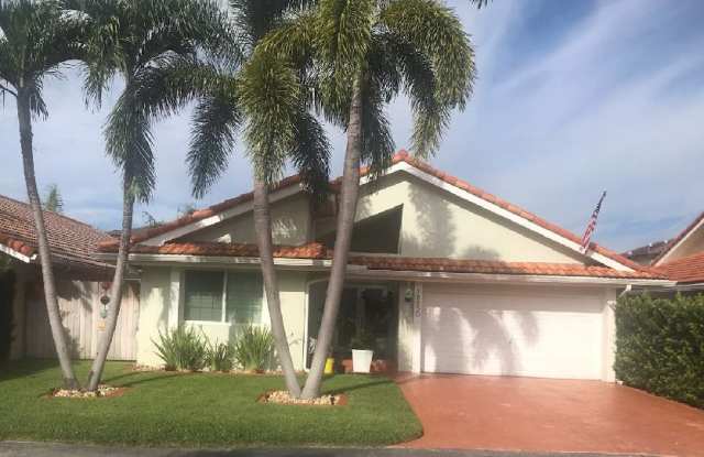 18850 NW 84th Avenue - 18850 NW 84th Ave, Miami-Dade County, FL 33015