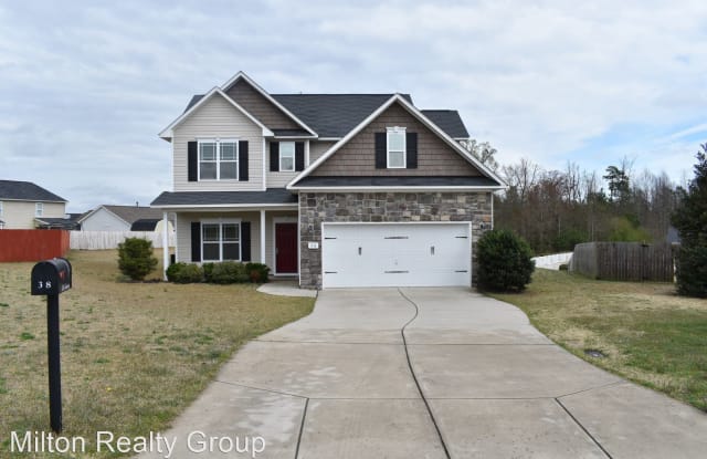 38 Hanson Ct - 38 Hanson Ct, Lillington, NC 28323