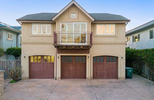 1148 East Cliff Drive