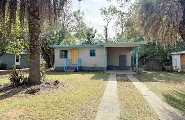 Photo of 1811 Tyndall Drive