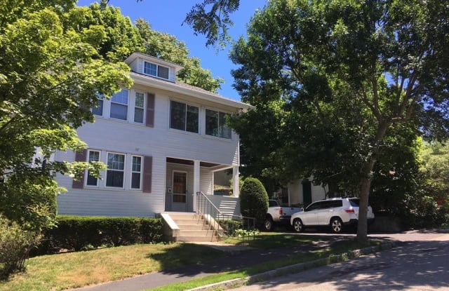 7 Richie rd - 7 Richie Road, Quincy, MA 02169