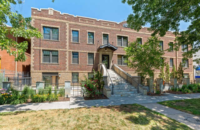 Stunning Industrial-Chic Loft in the Heart of Capitol Hill