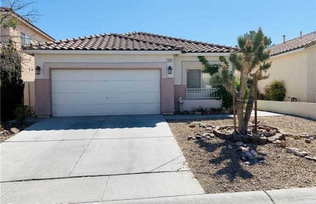 7957 Angel Tree Ct - 7957 Angel Tree Court, Spring Valley, NV 89147