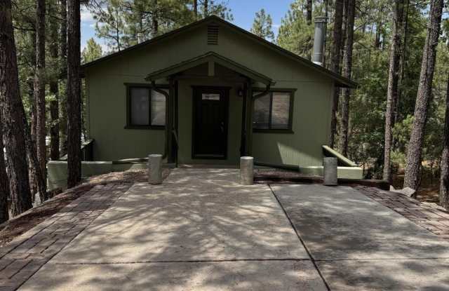 574 S Walnut Creek Loop