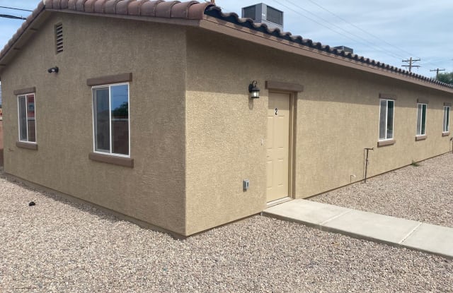 5710 S. Southland Blvd Unit 2 - 5710 South Southland Boulevard, Tucson, AZ 85706