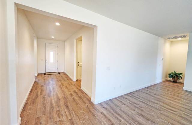 6660 Stubblefield Drive