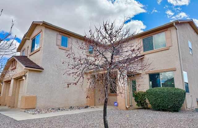 1306 Sidewinder Road Northeast