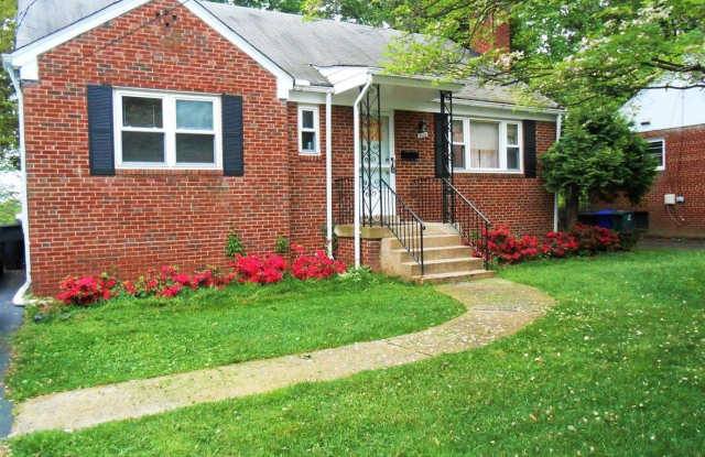 Photo of 5100 10TH Street N