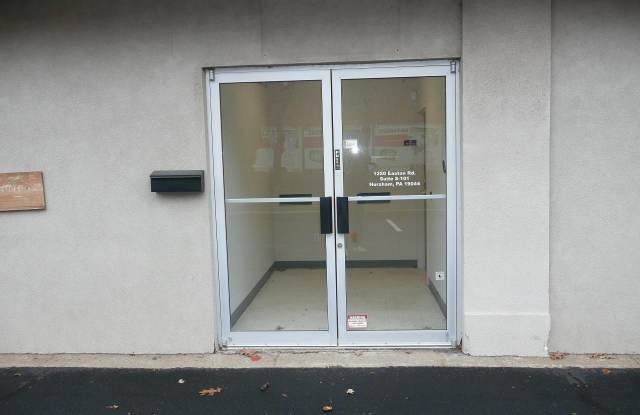 1250 EASTON Road unit: 101