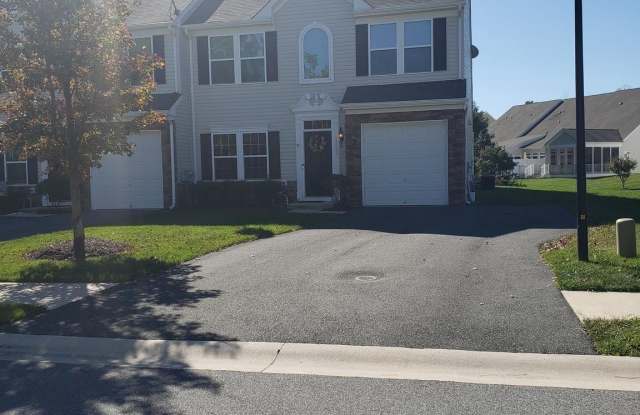 36405 RIDGESHORE Lane