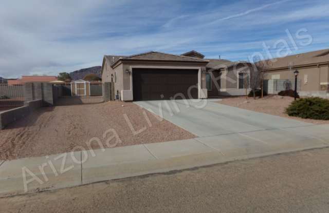 SUPER CLEAN 4 BEDROOM HOME