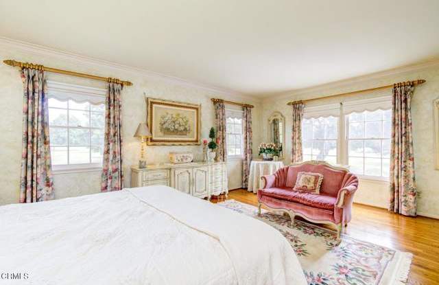 520 North Del Mar Avenue