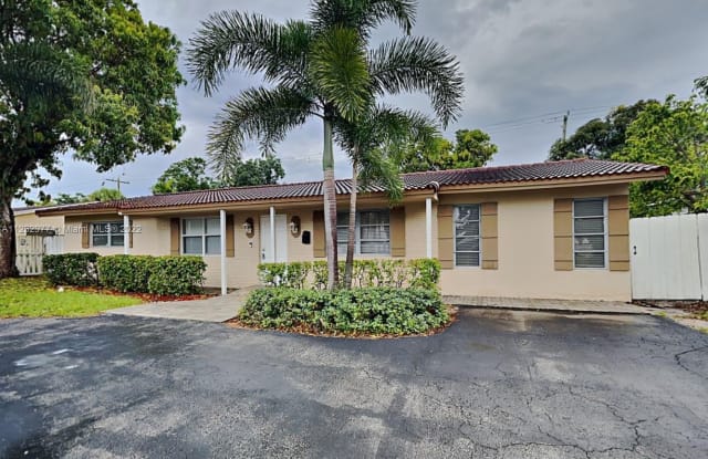 1520 NE 62nd St - 1520 Cypress Creek Road, Fort Lauderdale, FL 33334