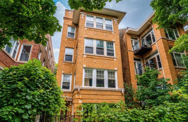 4825 N Sawyer Avenue #G - 4825 North Sawyer Avenue, Chicago, IL 60625