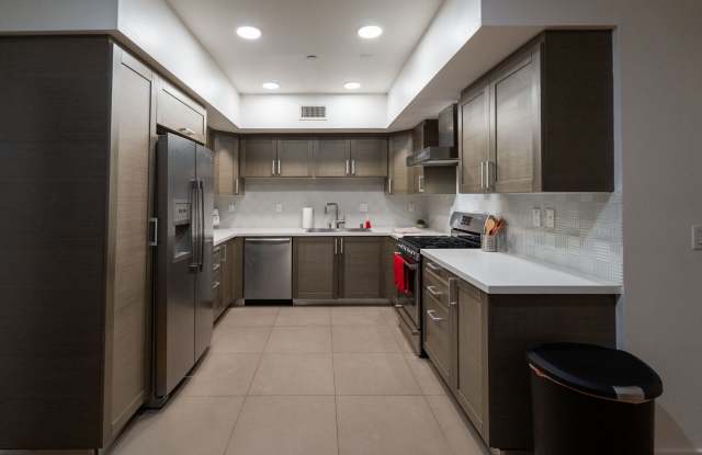 Stunning 3 Bedroom/ 3 Bathroom $3,790/mo.