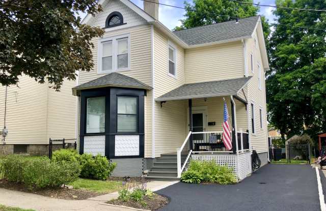 Photo of 14 Parry Avenue