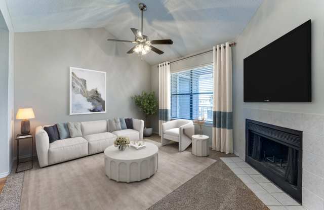 Towne Centre Village