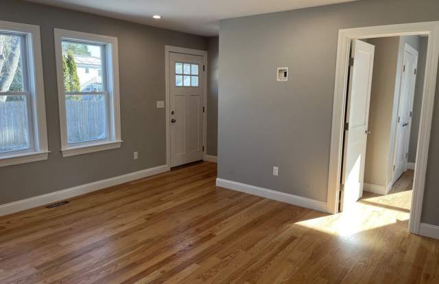 14 Cherry Road unit: 1/2