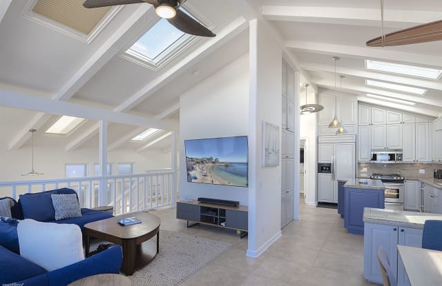 3809 Sea Foam Oasis - 116 Seafoam Avenue, Monterey, CA 93940