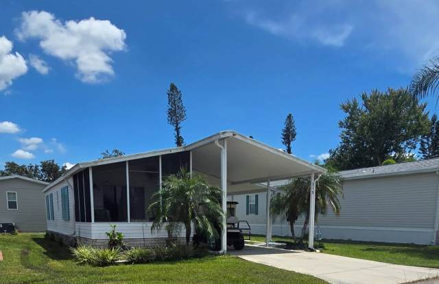 215 Rotterdam Avenue