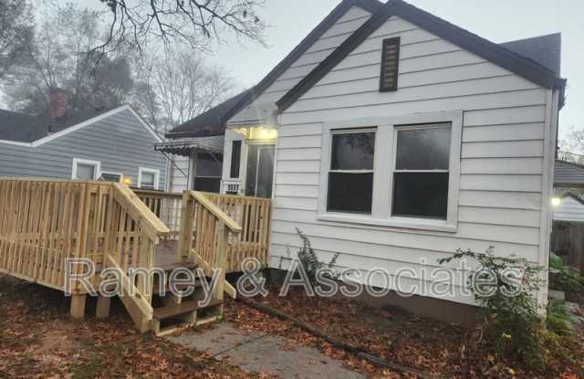1511 Wurtele Ave