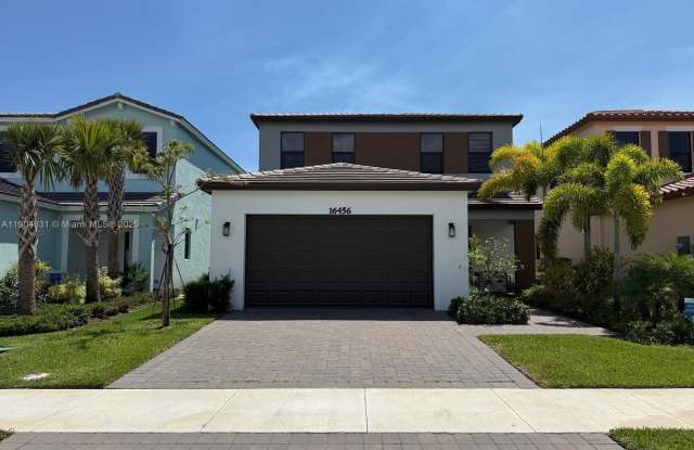 Photo of 16456 Sea Turtle Pl