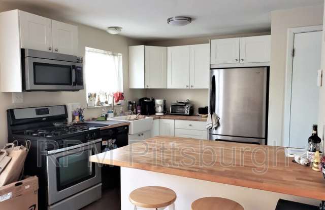 228 S Euclid Ave