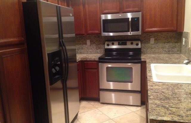 1351 N PLEASANT Drive unit: 1054