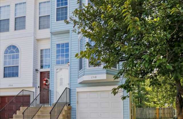 1310 Hampshire Drive