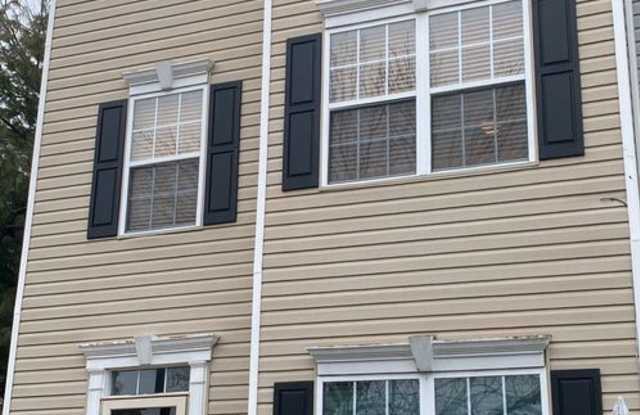 8001 Brookstone Ct Unit 77