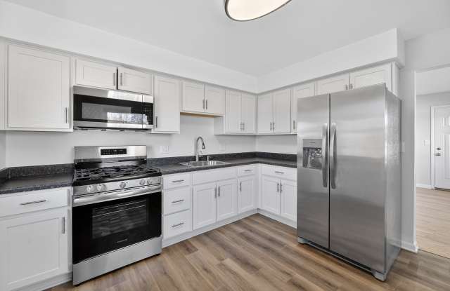 11817 West North Avenue